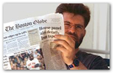 Christof Barth liest Zeitung